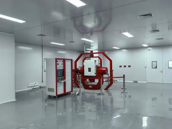 Comienzo rápido Giroscopio de fibra óptica 3s Tiempo de inicio y salidas digitales RS-422 para resultados precisos 5